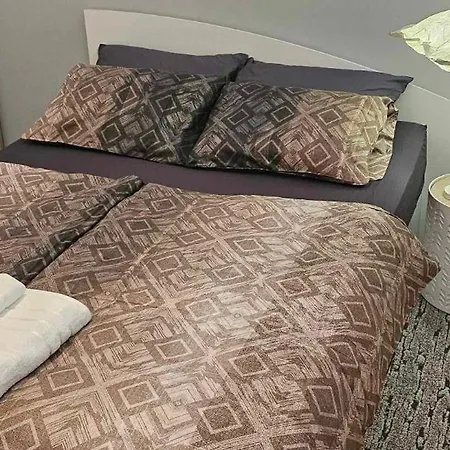 лазур Apartment *